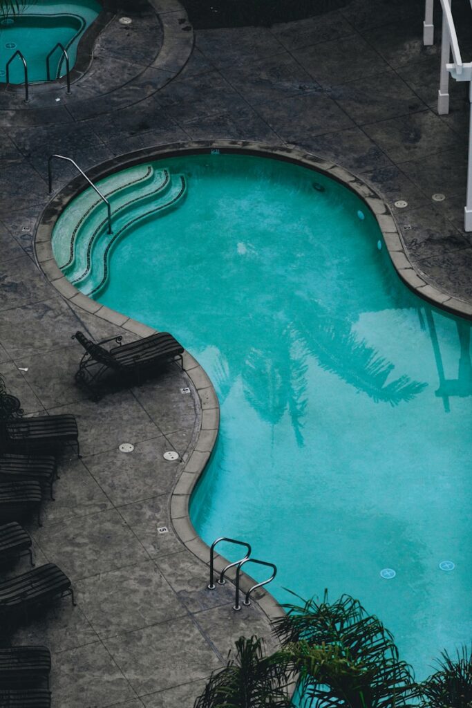 Servicios de Mantenimiento y Construcción de Piscinas